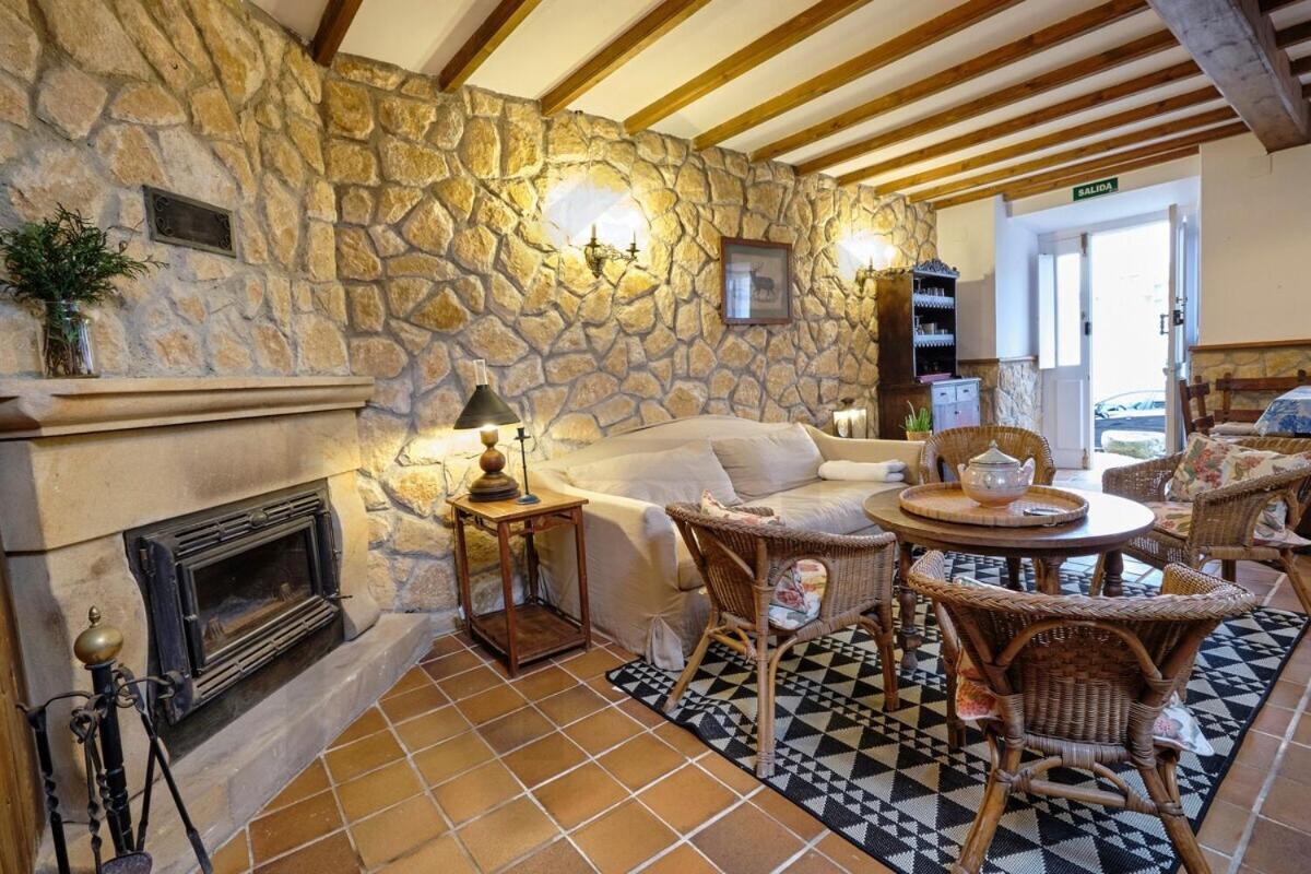 Casona Del Sol El Retorno I Apartment Lastres Luaran gambar