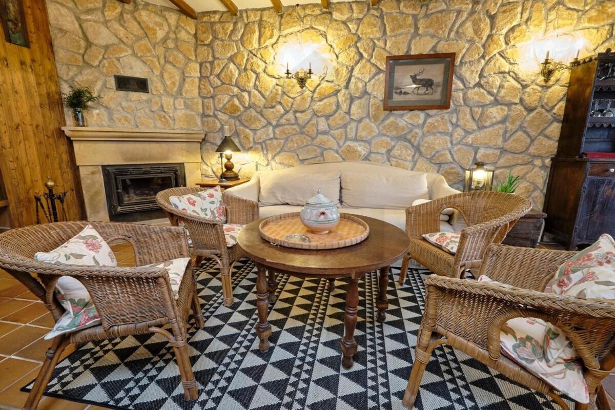 Casona Del Sol El Retorno I Apartment Lastres Luaran gambar