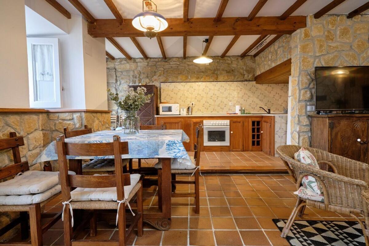 Casona Del Sol El Retorno I Apartment Lastres Luaran gambar