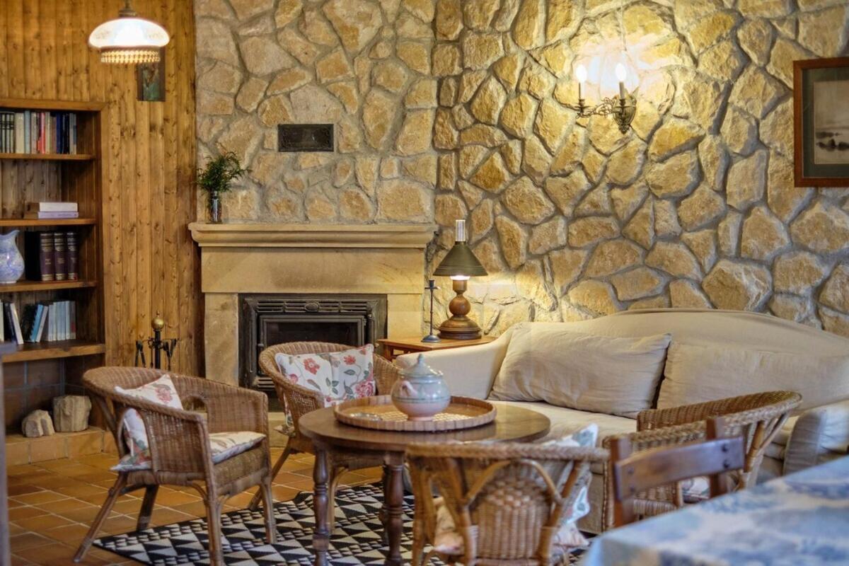 Casona Del Sol El Retorno I Apartment Lastres Luaran gambar